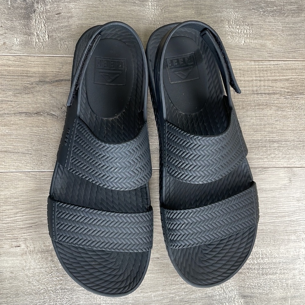 Reef Black Women's Slide Sandals with Back Strap - Picture 2 of 4